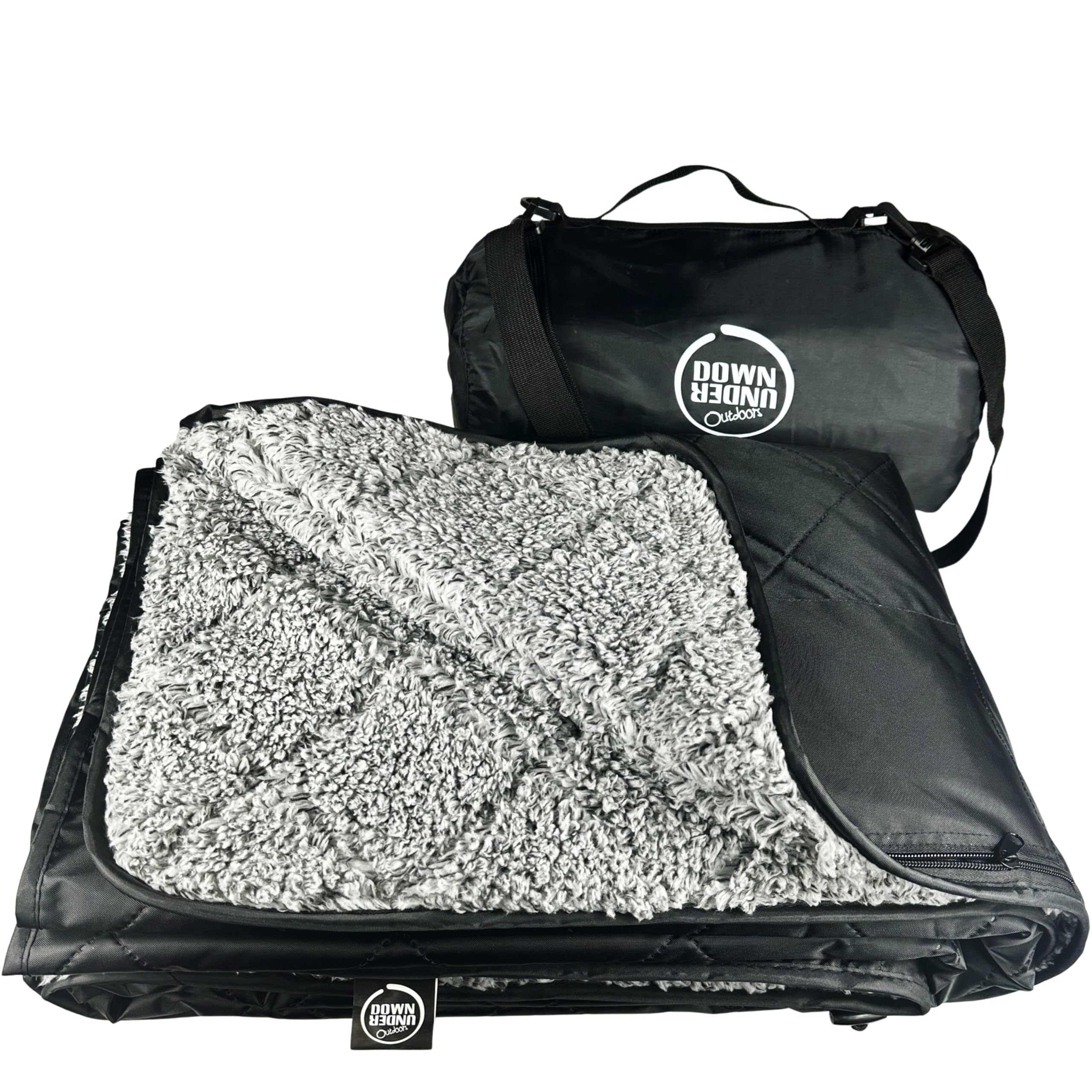 Down Under Outdoors stadium blanket waterproof backing keeps you warm and dry at outdoor games.