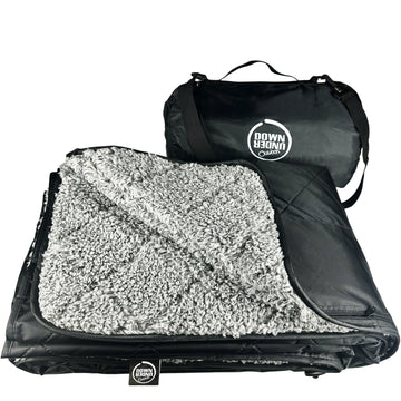 Down Under Outdoors stadium blanket waterproof backing keeps you warm and dry at outdoor games.