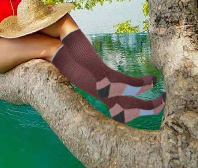 Dr. Motion arch-support socks side view highlights cushioned heel and foot support