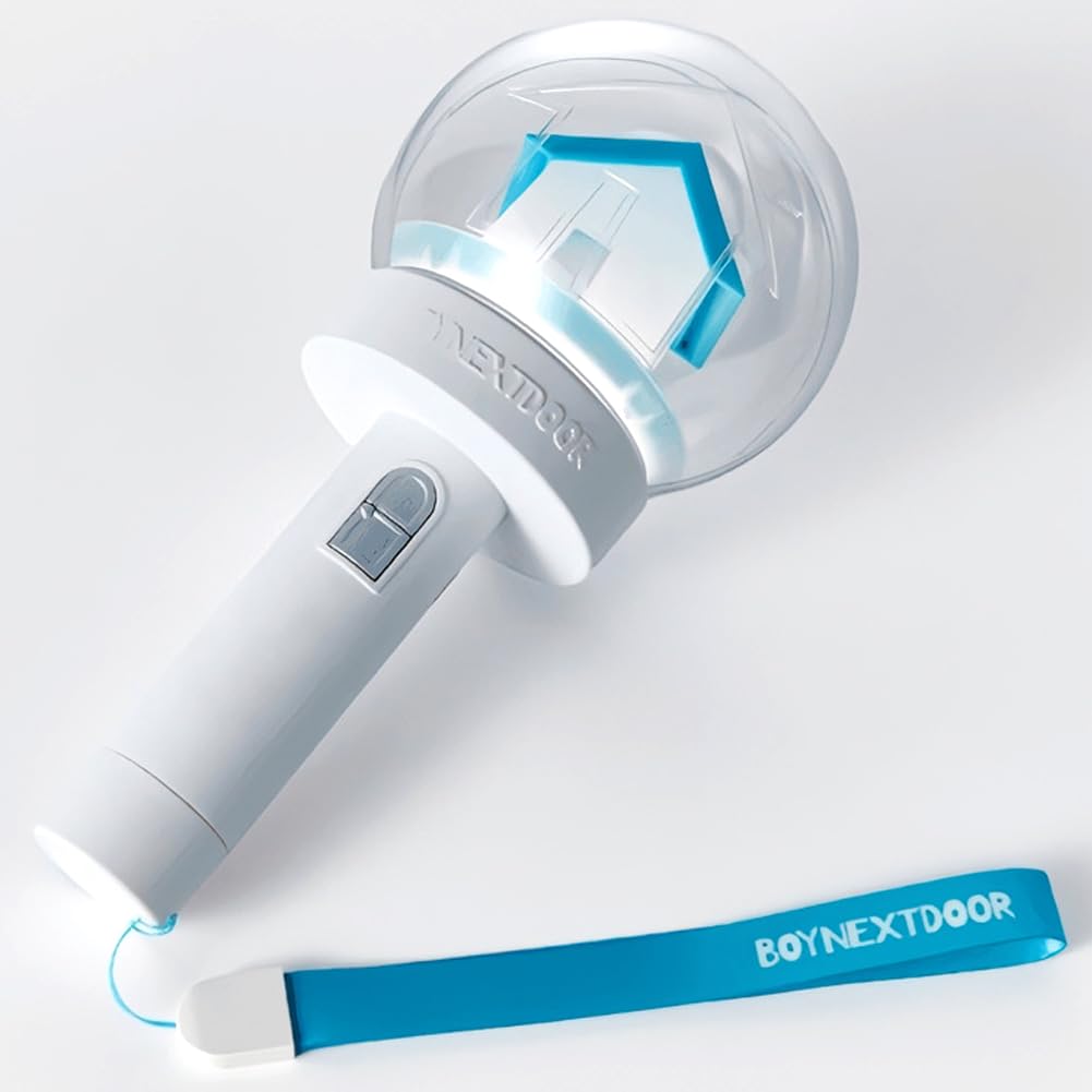 Dr Sayzer Boynextdoor lightstick in concert lighting creates immersive fan experience