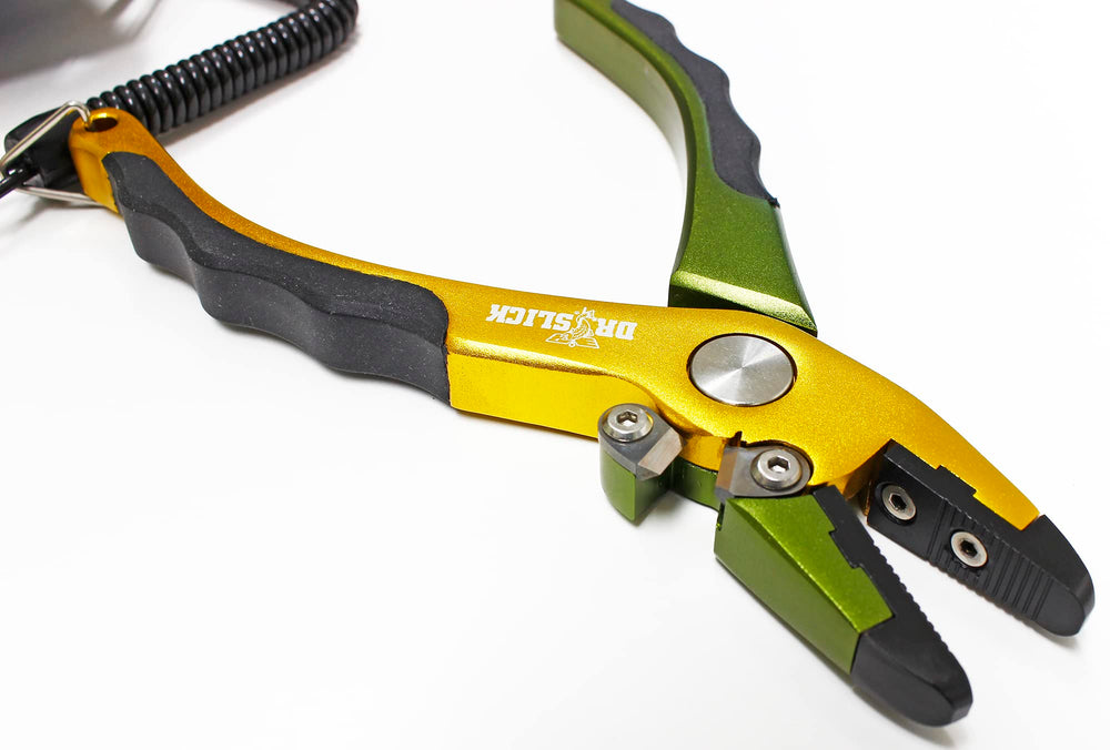 Dr Slick Typhoon in-hand use demonstrates secure grip and precision