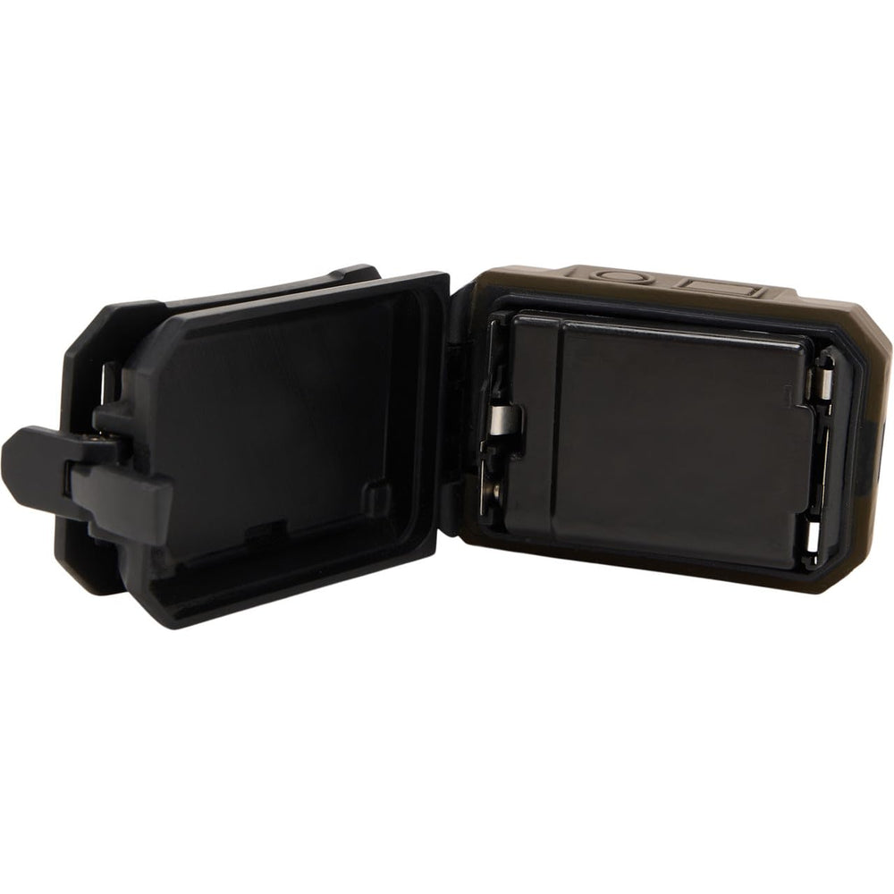 Drake Waterfowl EVO500 red and green modes preserve night vision for stealthy navigation.