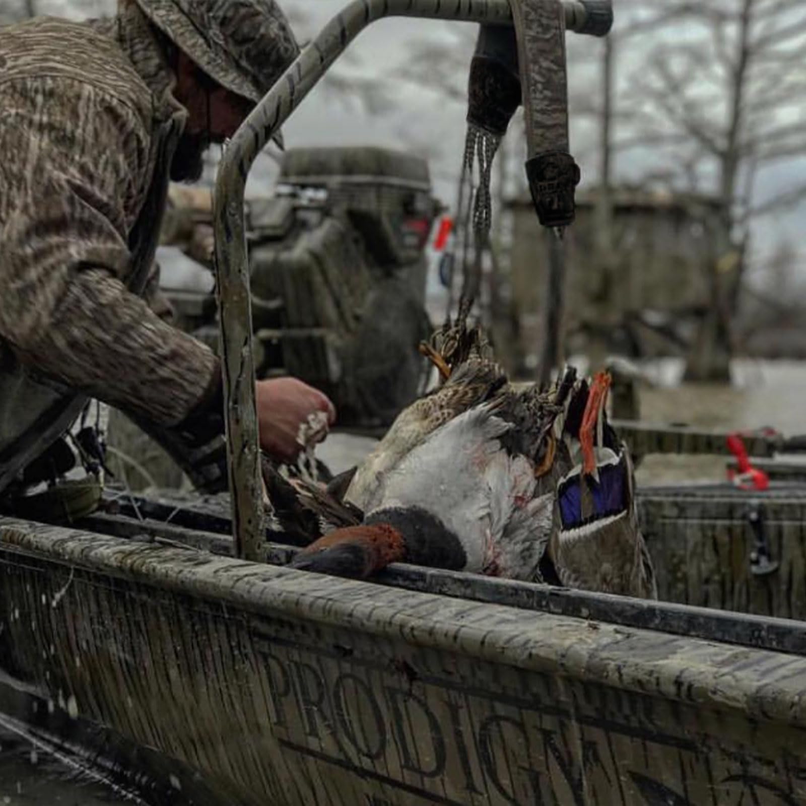 Drake Waterfowl Heavy Load Game Tote camo materials designed to withstand rugged field use