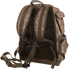 Drake Waterfowl Tree-Hugger Timber Pack side shell pockets for quick shell access.
