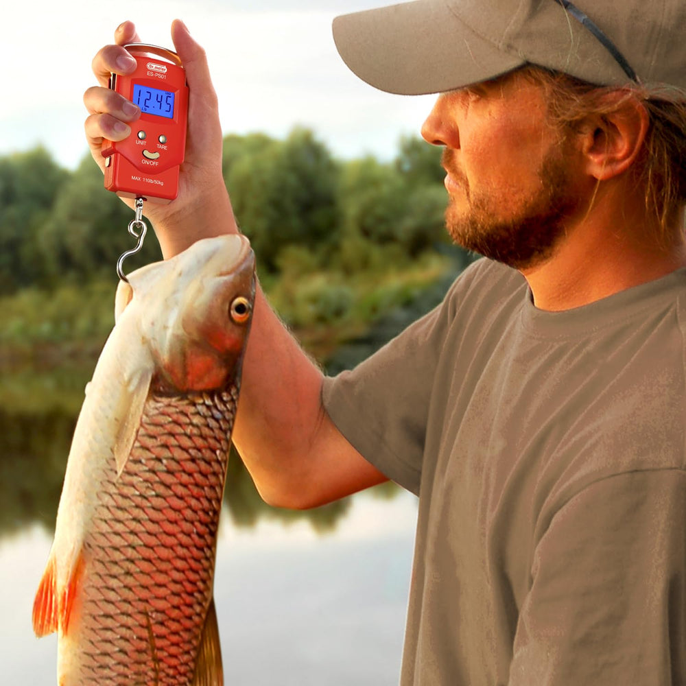 PS01 scale being used with a fish