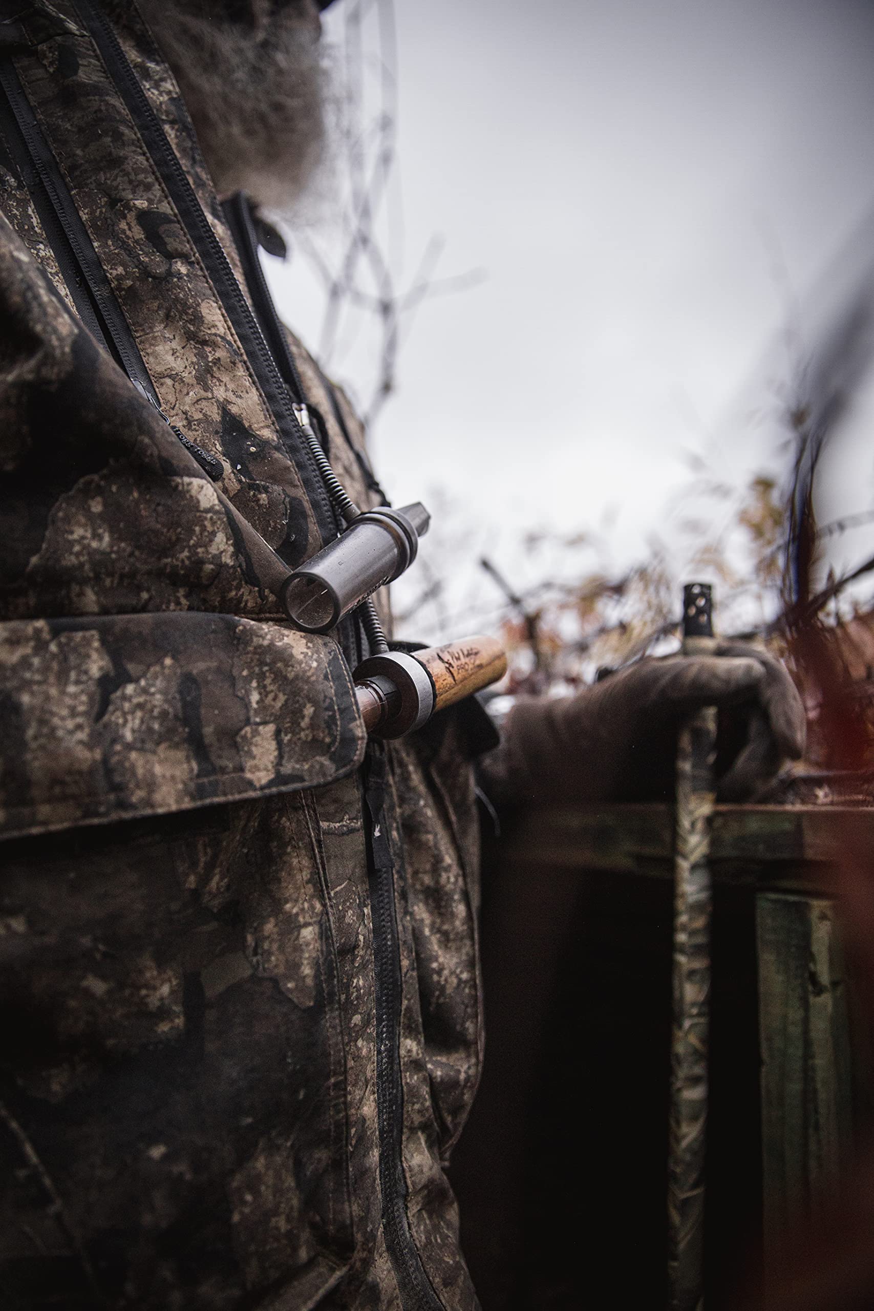 Duck Commander Phil Robertson Pro Series duck call field use demonstrates practical versatility.
