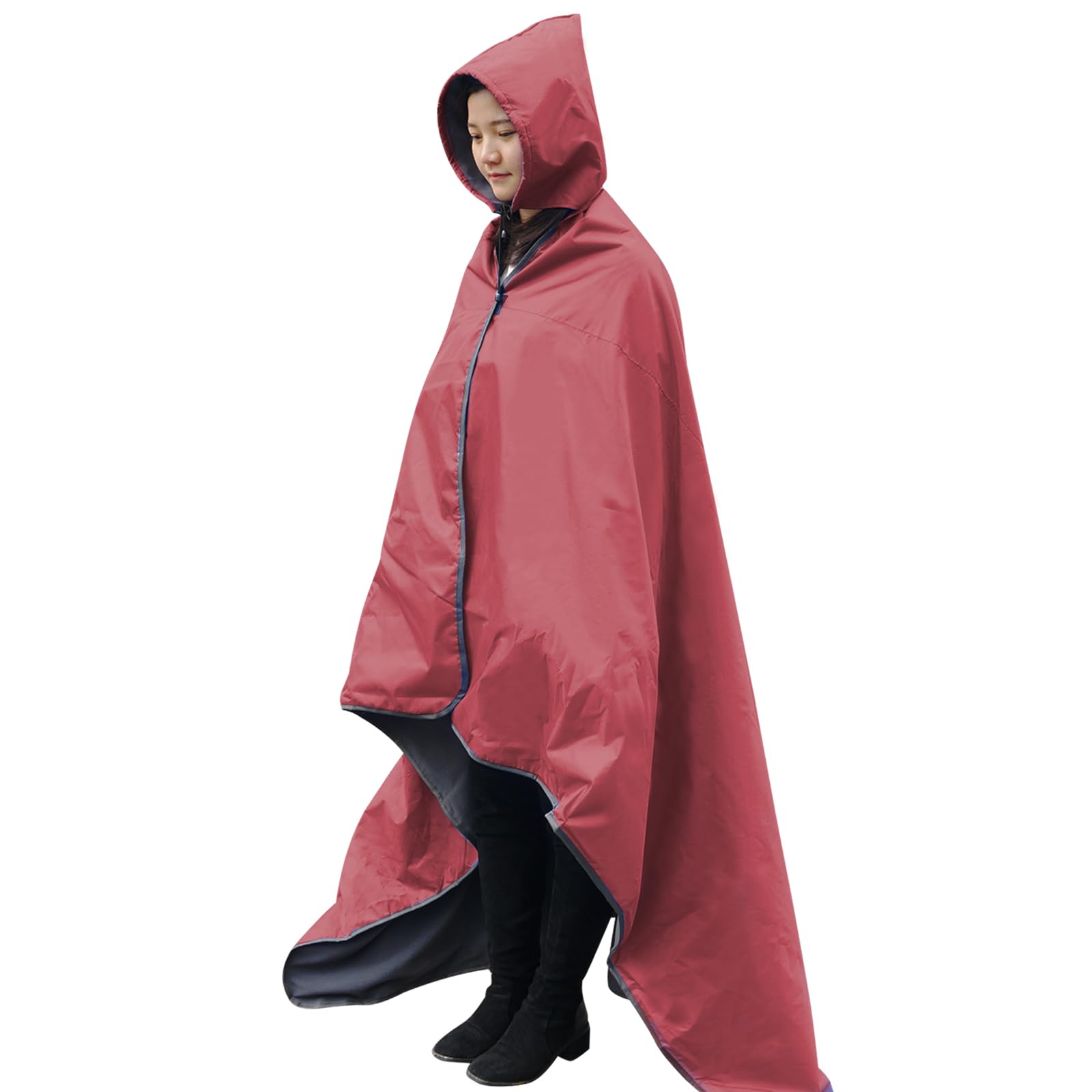 DUKUSEEK hooded stadium blanket provides warmth at outdoor events.