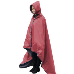 DUKUSEEK hooded stadium blanket provides warmth at outdoor events.