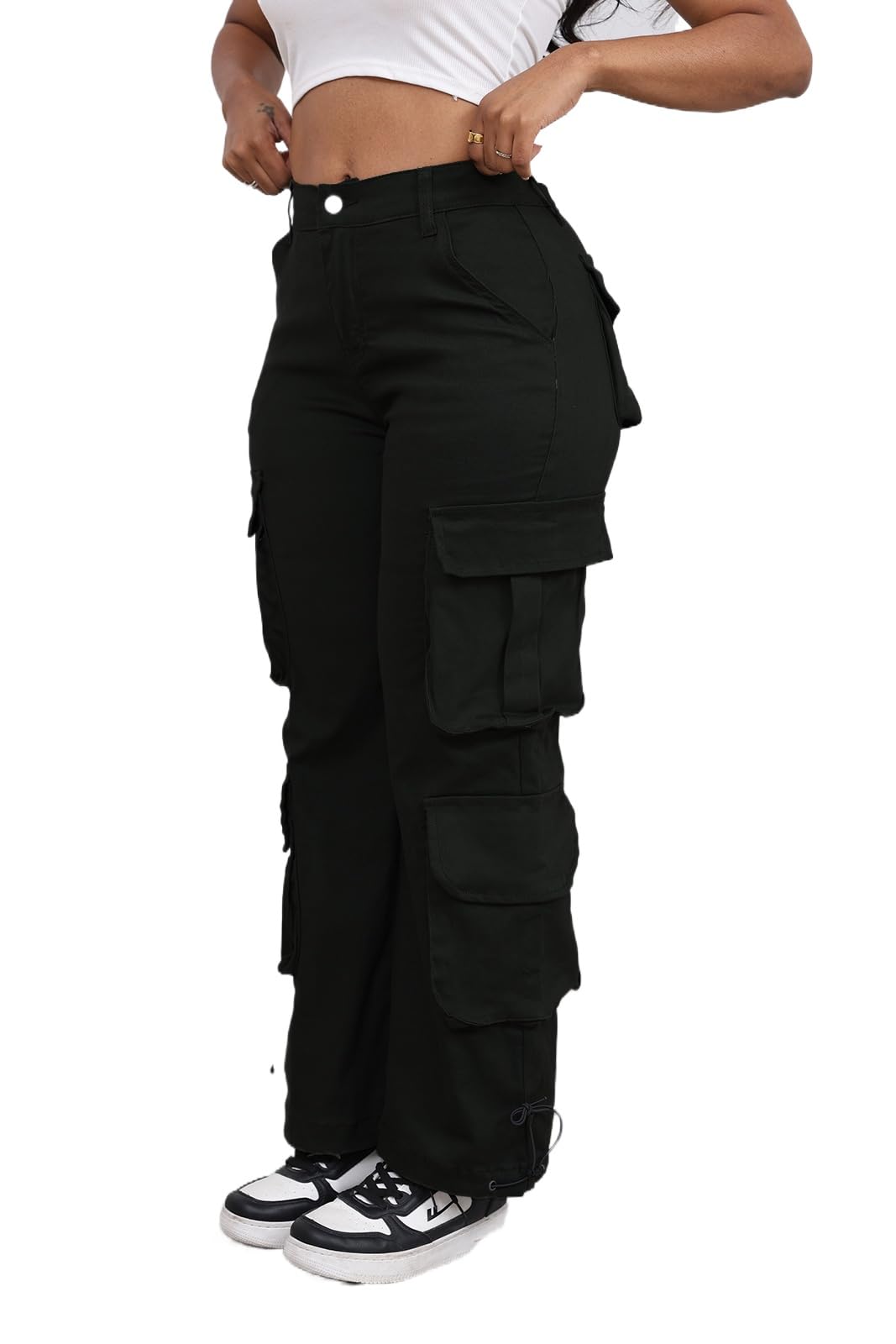 DvaeMalligo wide leg cargo pants black front view ideal for all-day comfort