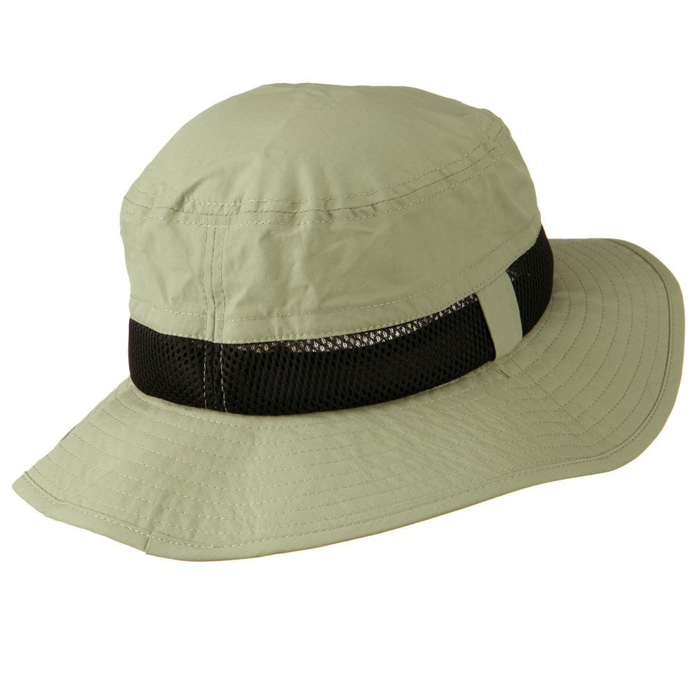 e4Hats.com Big Size Talson crown detail highlights crushable crown for easy packing