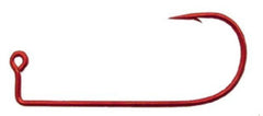 Eagle Claw 570R red hooks 200-pack in packaging for easy storage.