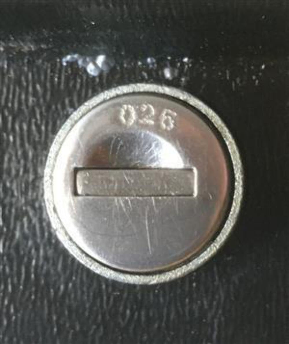 EasyKeys lock code verification for 126, guiding correct key choice.