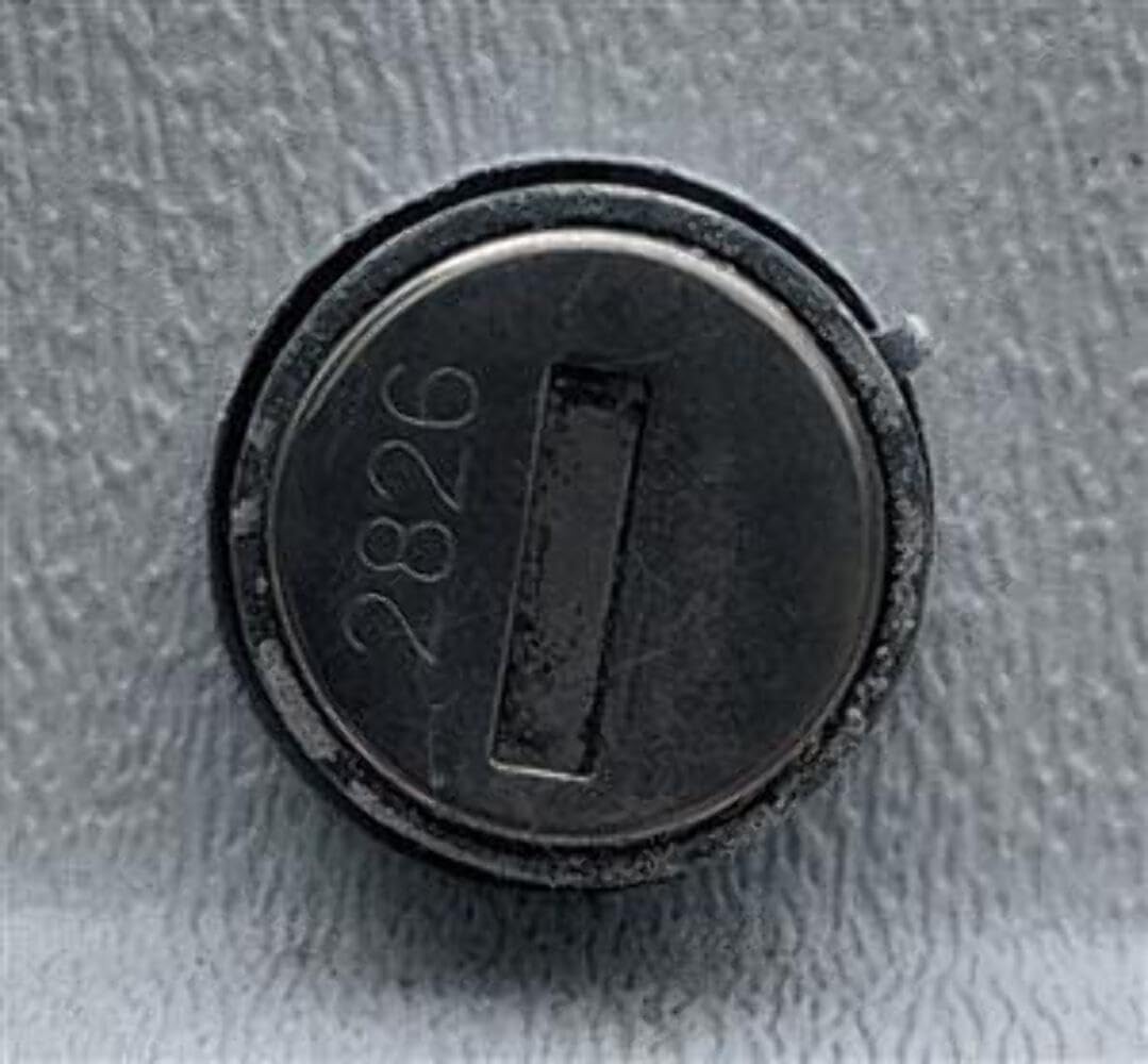 EasyKeys Thule 2872 lock face stamp confirms compatible code
