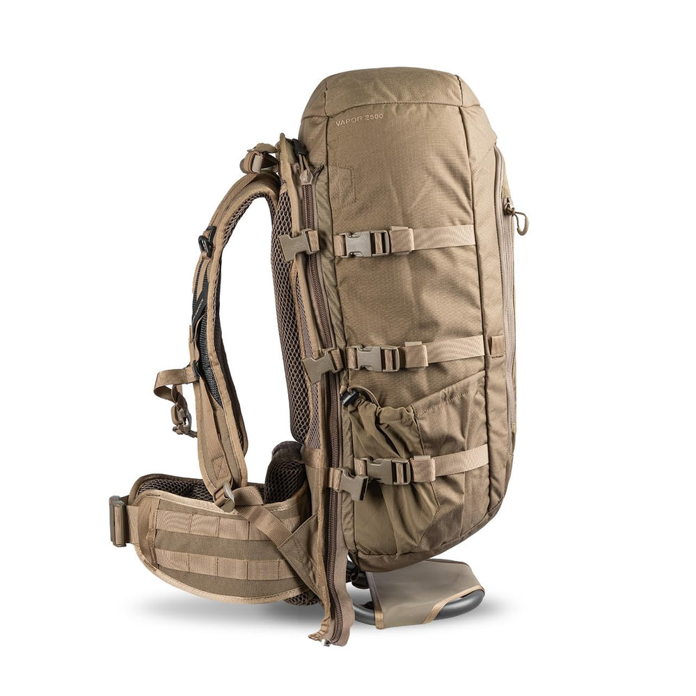 Aramid-reinforced ripstop material on Vapor 2500 ensures durable, weather-ready gear protection.