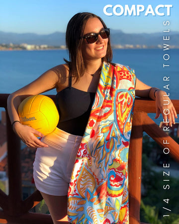 ECCOSOPHY double-sided design towel offers stylish, vibrant patterns for beach days and cruises.