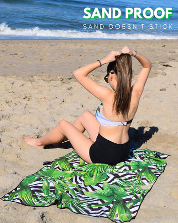 ECCOSOPHY microfiber absorbs water fast for quick drying after activities.
