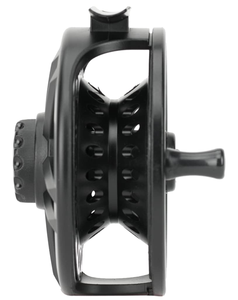 Echo Base Reel 4/5 in-use demonstrates light 5.1-ounce design for comfortable handling.