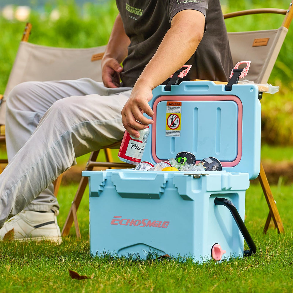 EchoSmile molded cup holders and seat-grade lid offer convenient use at events