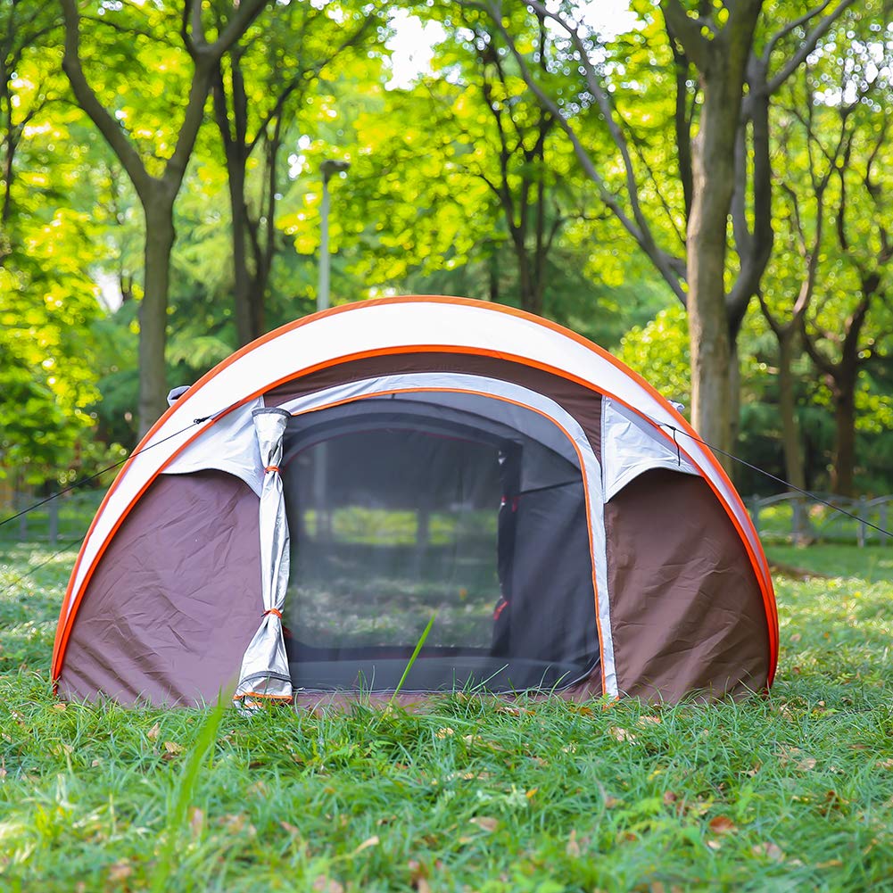 EchoSmile windproof peg setup illustrates secure anchoring with guy lines for stability.