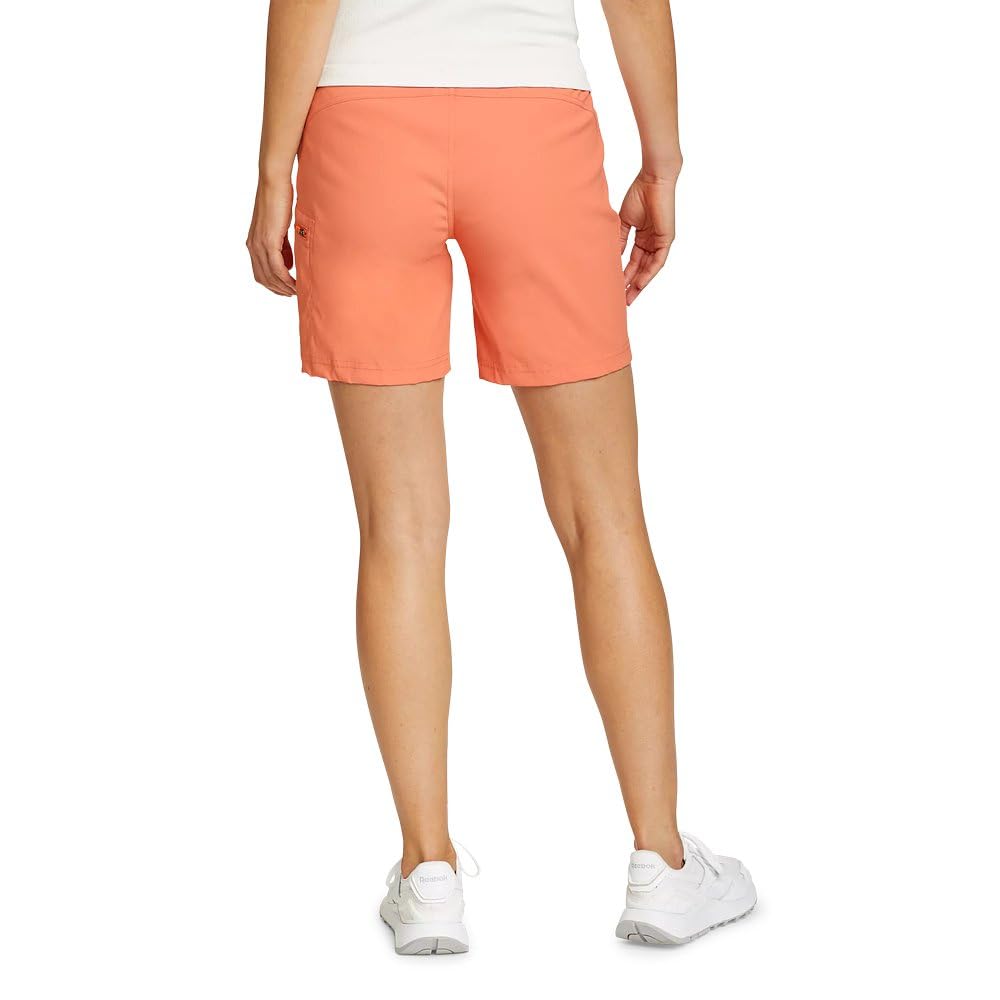 Eddie Bauer Rainier Short Plus side view highlights secure cargo pocket for essentials
