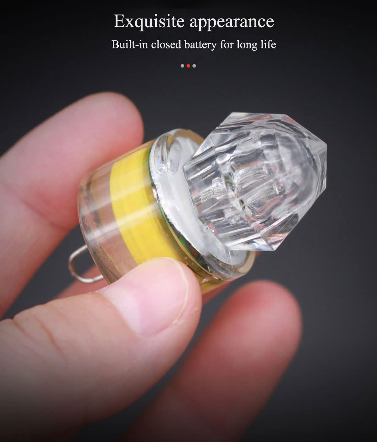 Green LED underwater fishing light attracting fish in low light