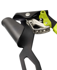 Edelrid Hand Cruiser Right grip detail highlighting quick placement on icy or dirty ropes
