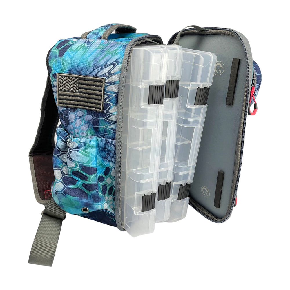 Four 10x7 clear tackle trays included with the pack