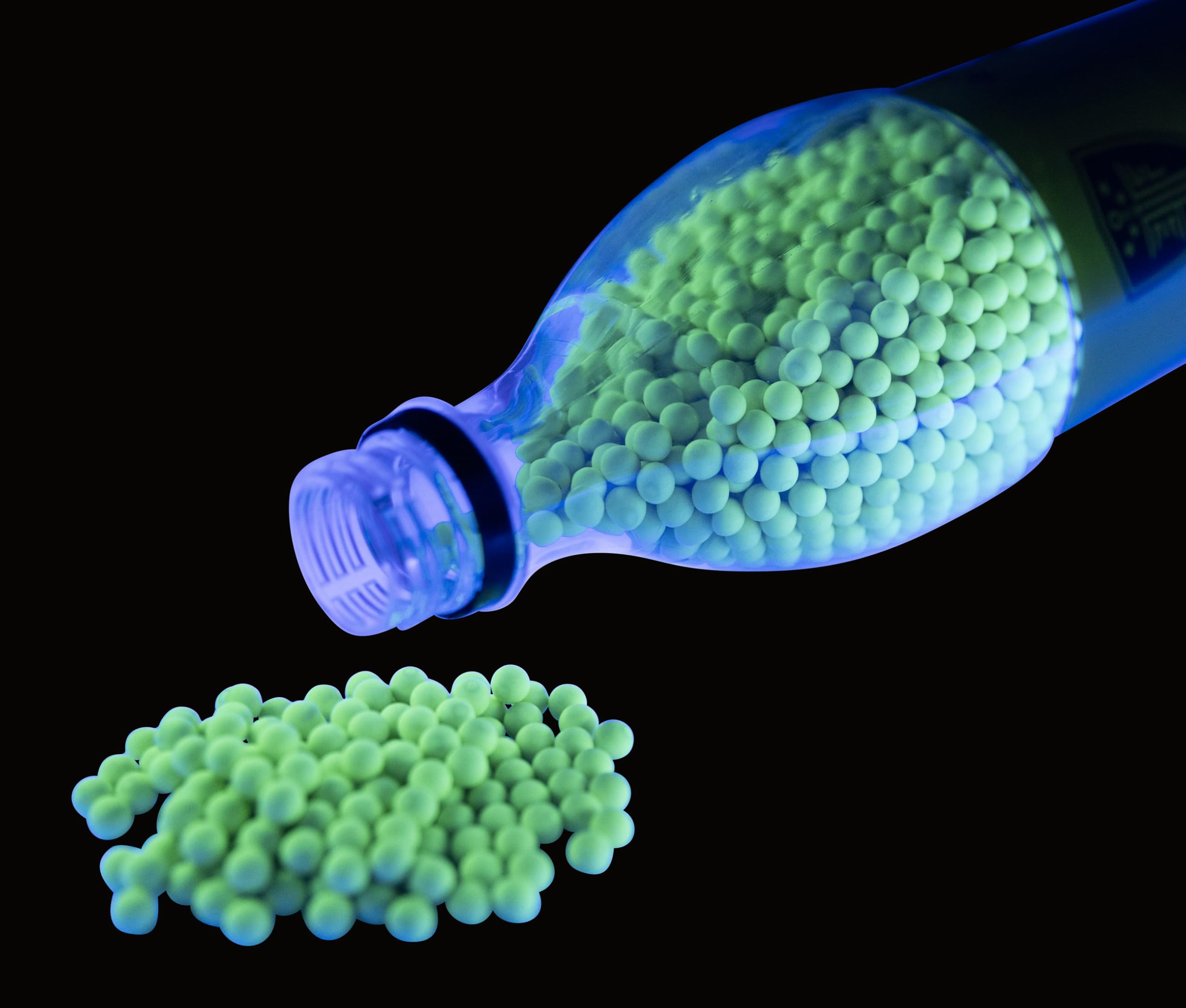 Elite Force Tracer BBS biodegradable design supports eco-friendly play.
