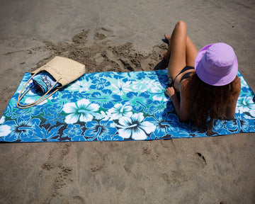 Elite Trend XL towel size shot demonstrates ample lounging space.