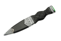 Dimensions: 7.25 inch overall length and 3.25 inch blade length of sgian-dubh