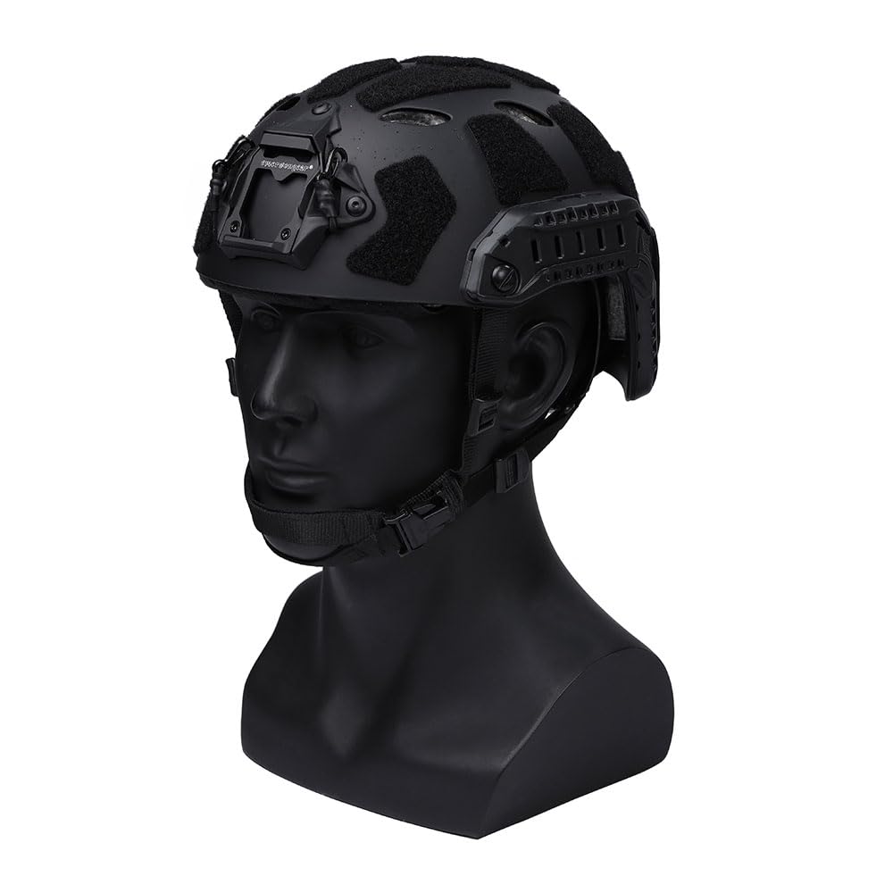 Emersongear Fast SF ventilation design improves airflow during hot training
