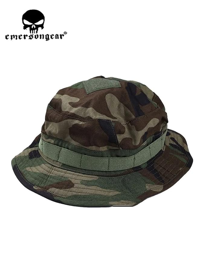 Side view showing adjustable chin strap