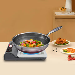 Emmliy stove and carry case, easy transport to campsites.