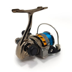 EMMRAGNO Mini 100 side view highlighting handle and bail