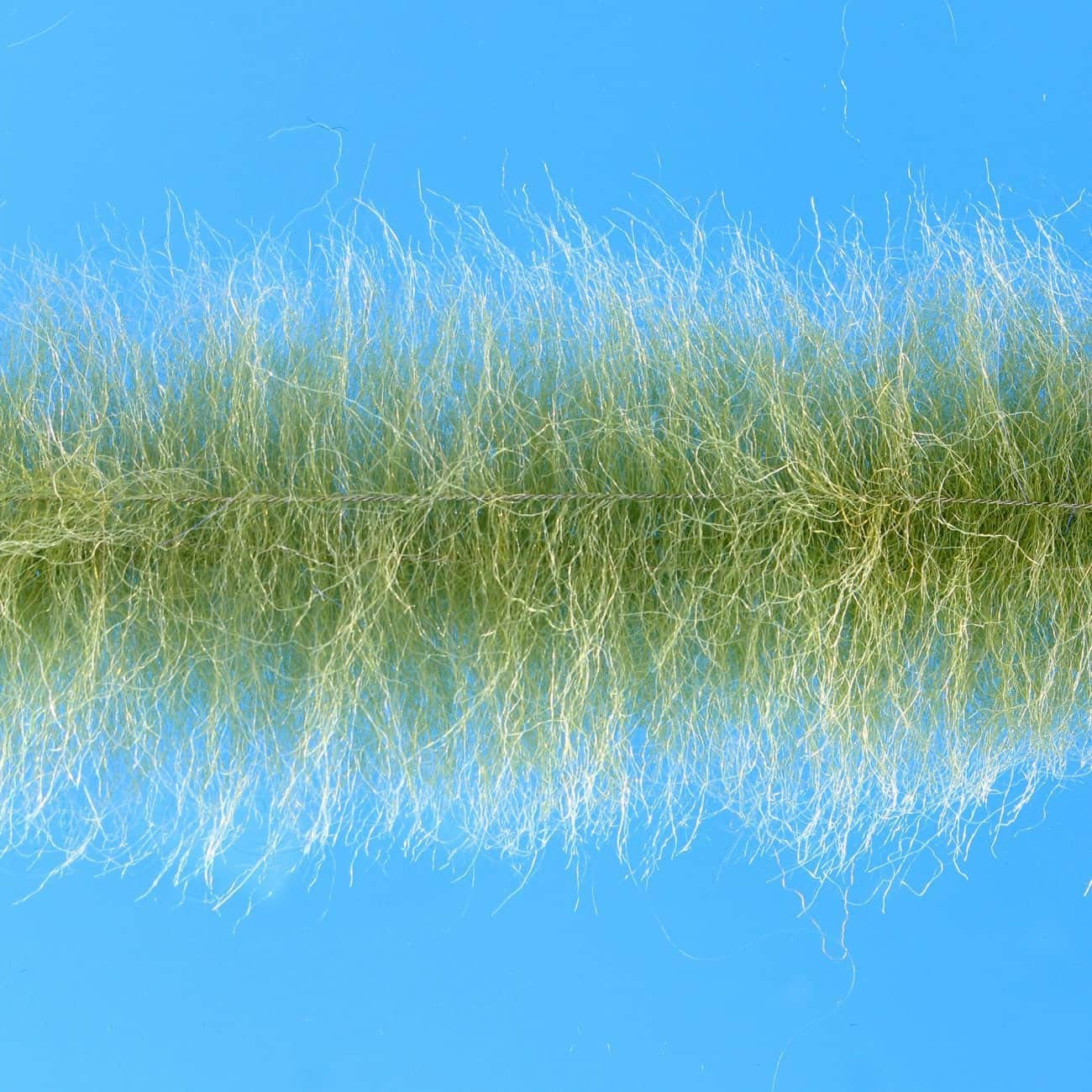 Enrico Puglisi EP Shrimp Dub Brush 2 wide Grass Olive, close-up for shrimp pattern work