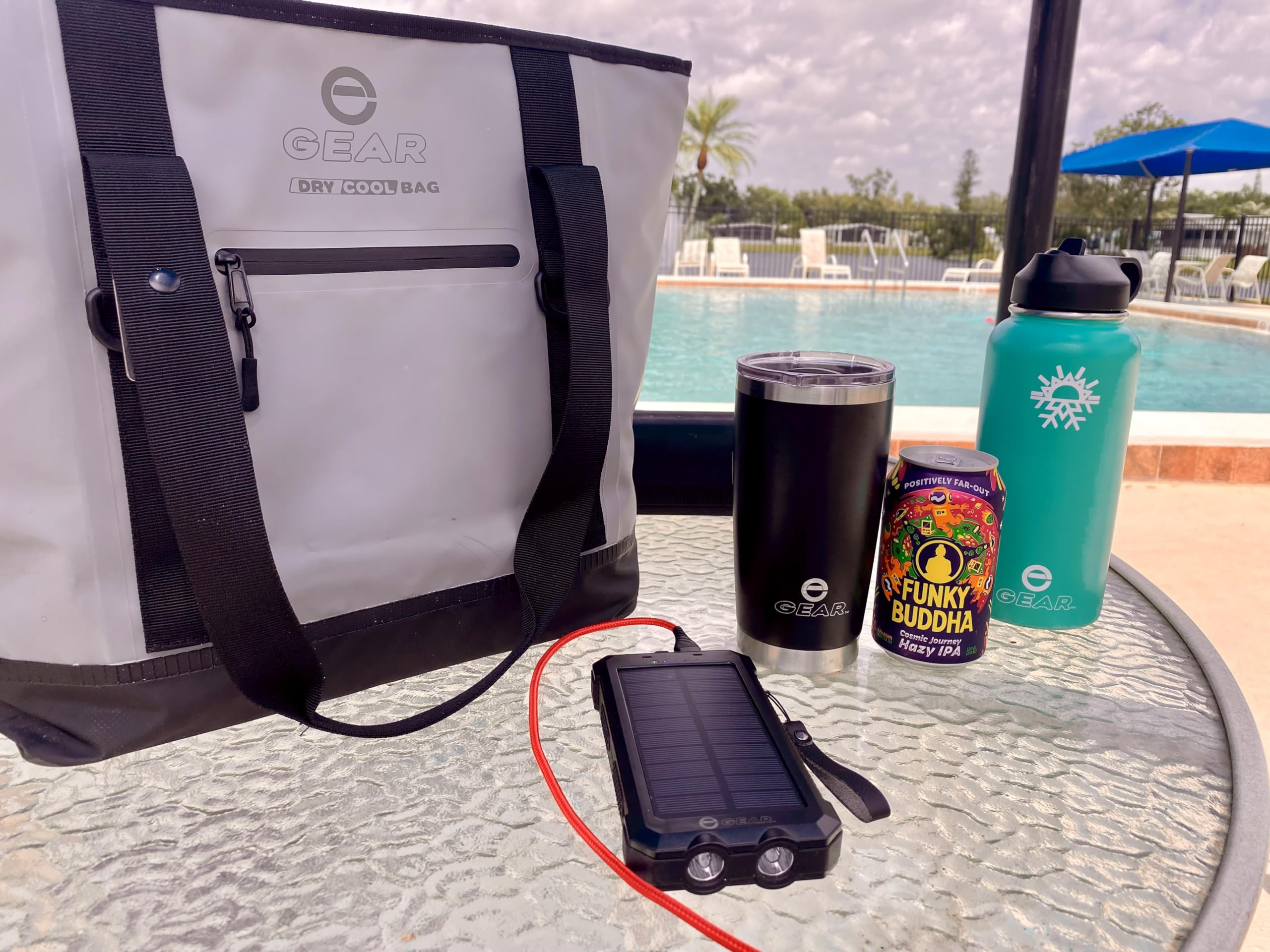 Enthusiast Gear zippered top insulated tote pictured at the beach for easy access