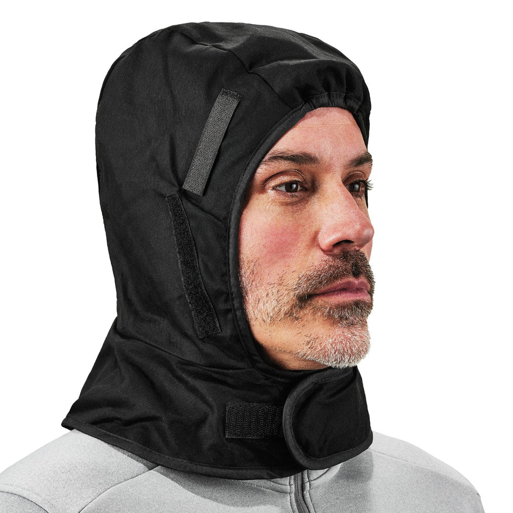 Easy to layer under a hard hat or outerwear.