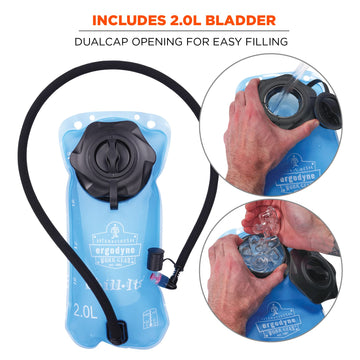 Ergodyne Chill-Its 5155 zippered top closure guards bladder contents from dirt.