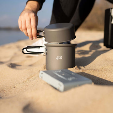 Esbit ESPT1000HA compact storage fits easily in a backpack
