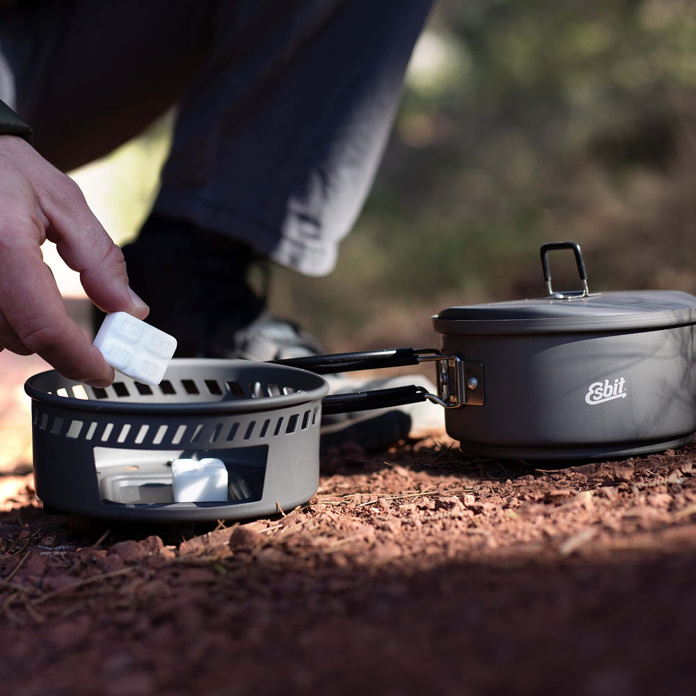 Esbit tablets operate in sub-zero conditions for cooking and warmth.