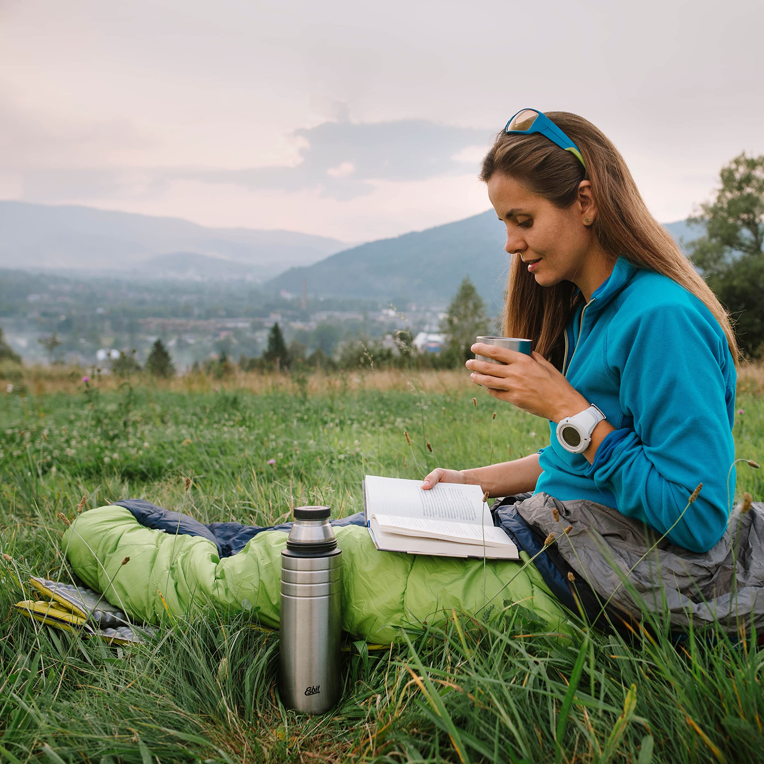 Included plastic cup for an extra serving outdoors.