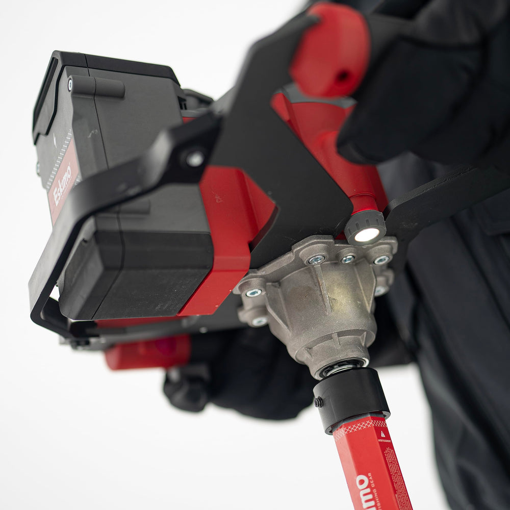 Reverse toggle switch clears slush from freshly drilled holes