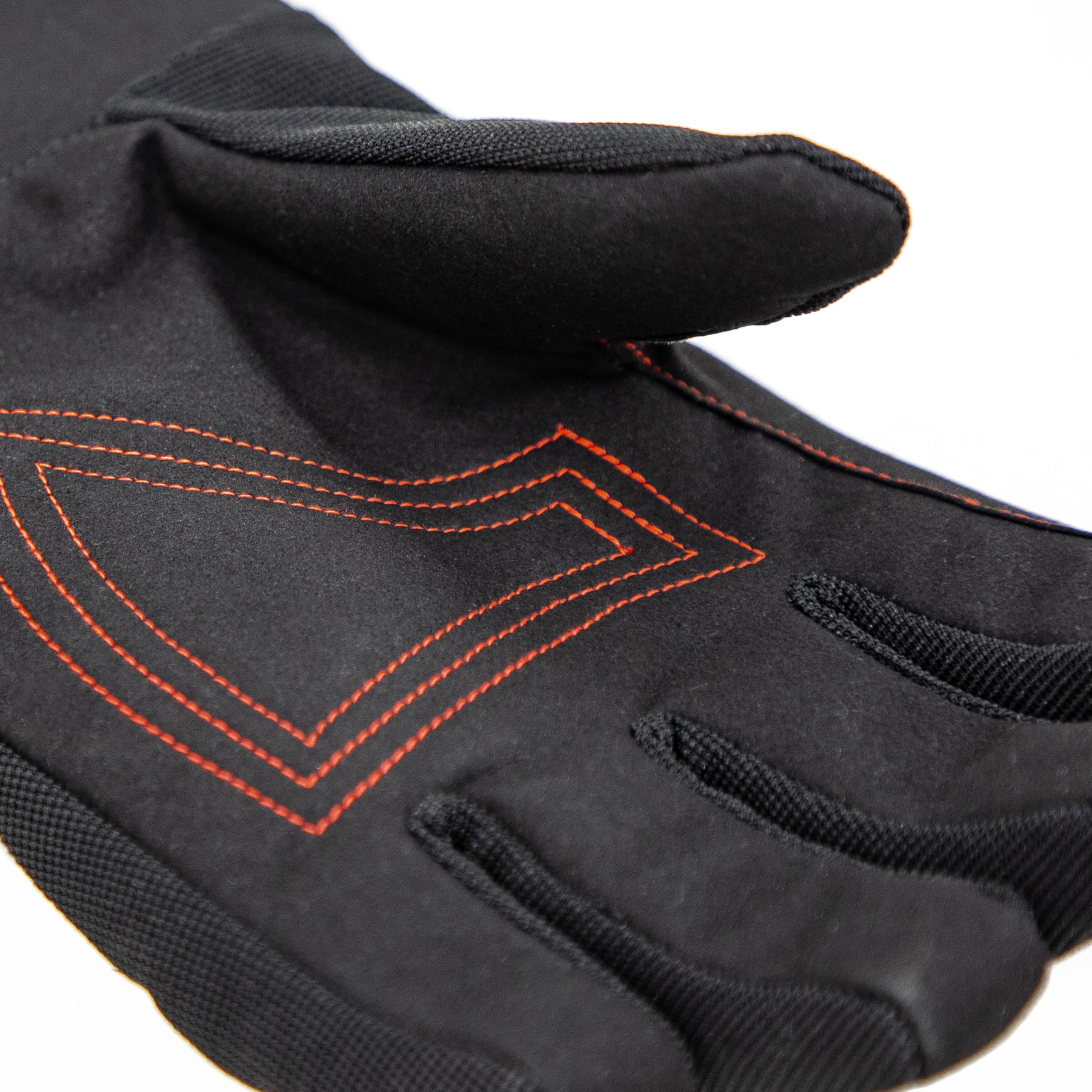 Eskimo Hole Hopper Glove waterproof-breathable insert keeps hands dry.