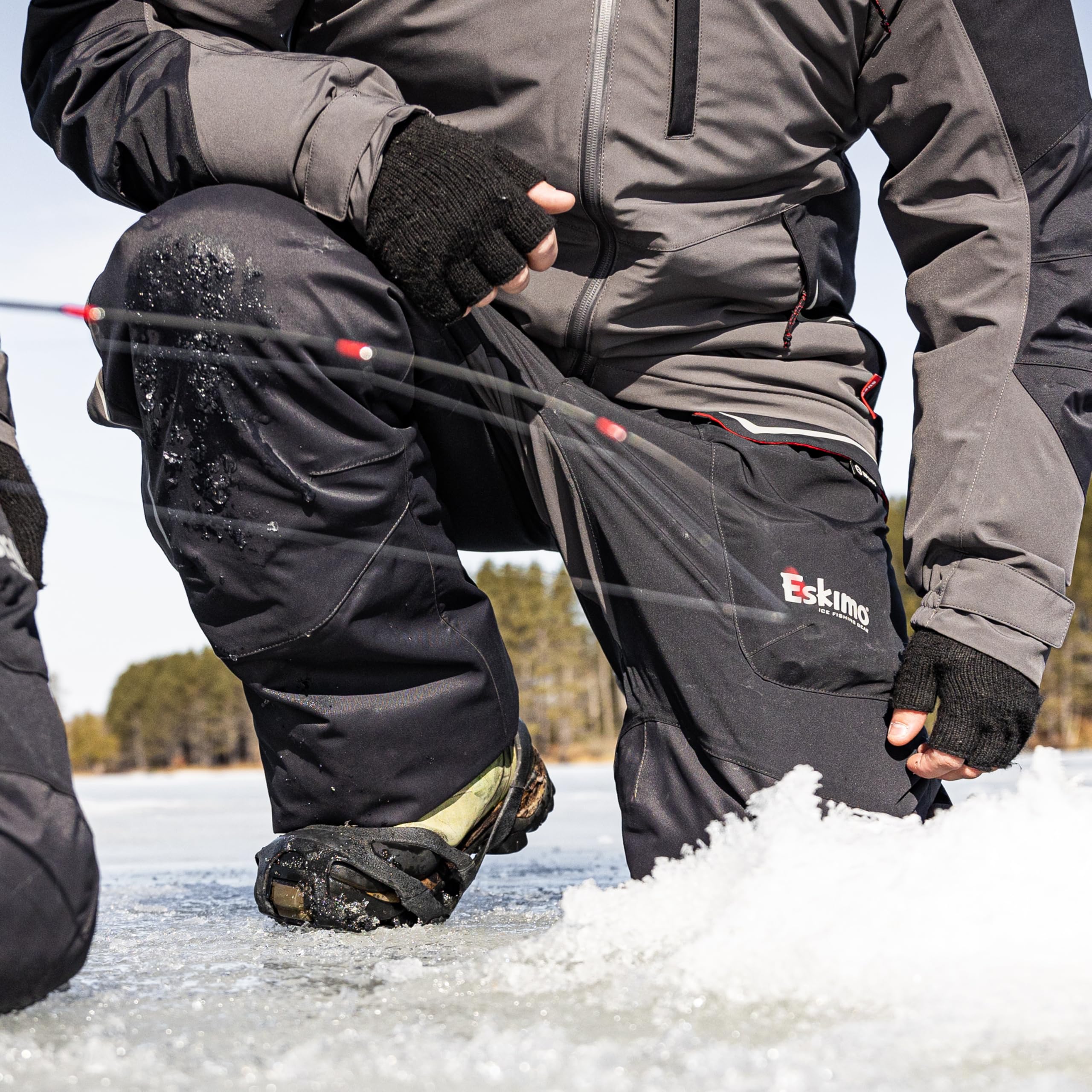 Eskimo removable liner insulation enables quick adaptation to changing weather conditions