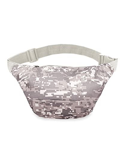 Everest Digital Camo Waist Pack open compartments demonstrates organized storage.