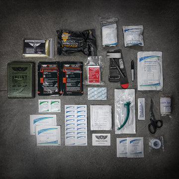 EVERLIT chest seals pack designed to seal chest injuries for stability.