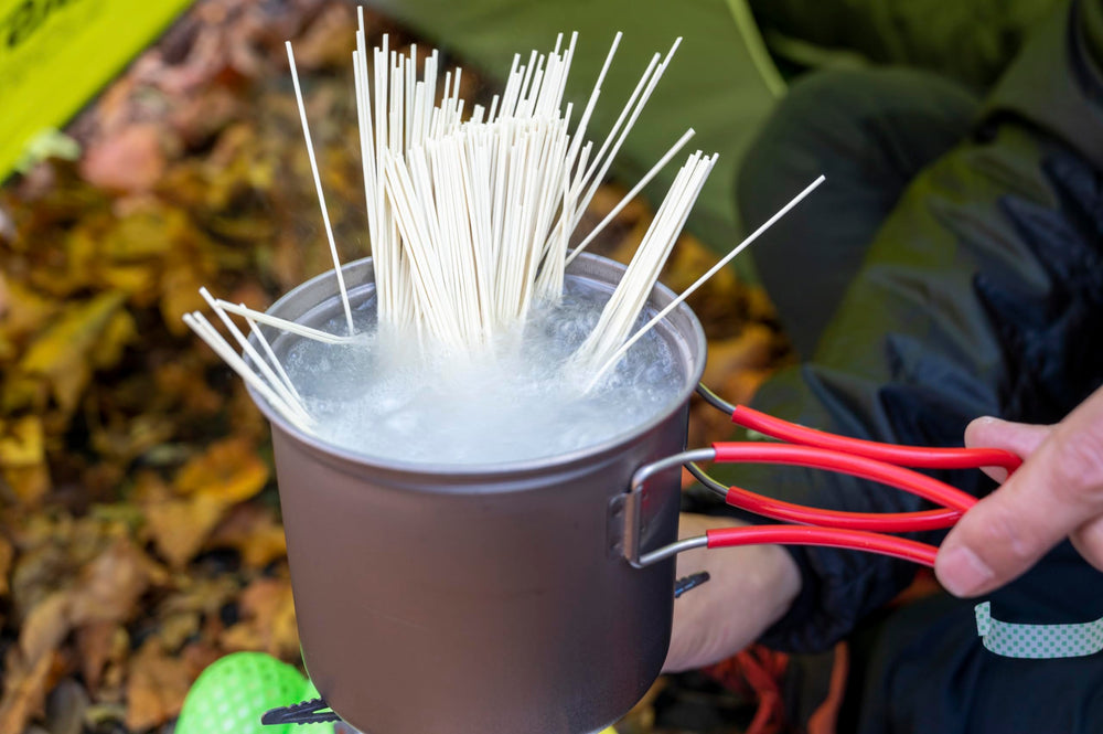 Evernew branding on packaging highlights craftsmanship