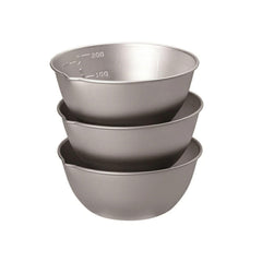 Evernew SUS Stack Cup EBY659 rests on a pan for quick small-dish heating.