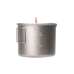 Evernew mug pot nested with gas cartridge, space-saving on trips