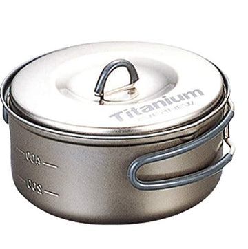 Evernew 0.6L pot with insulated handle for comfortable one-handed cooking